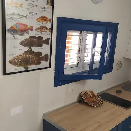Апартаменты Sama Fisherman House Ла-Плайя-де-Арнегин